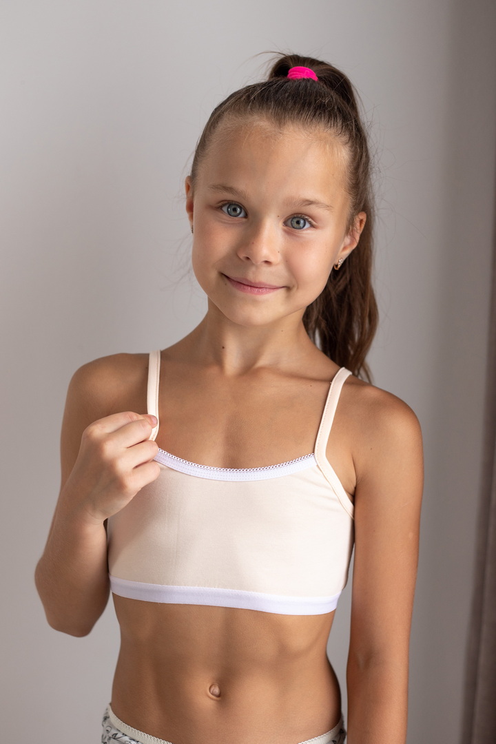 Бюстьє для дівчаток